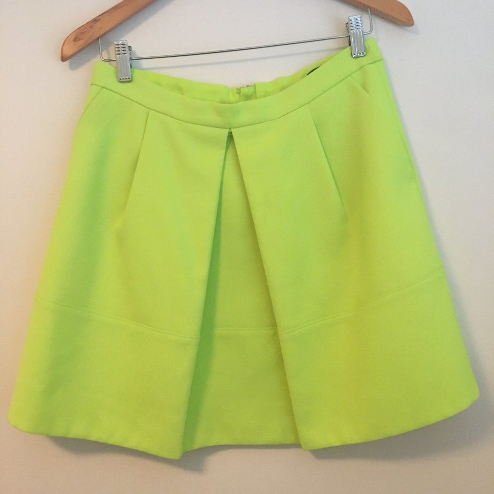 Neon tennis green skirt